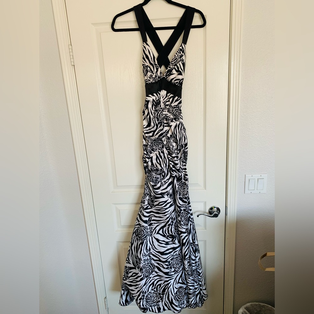 Floor Length Gown Size 5/6